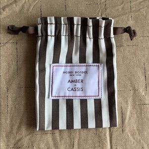 Henri Bendel Pouch